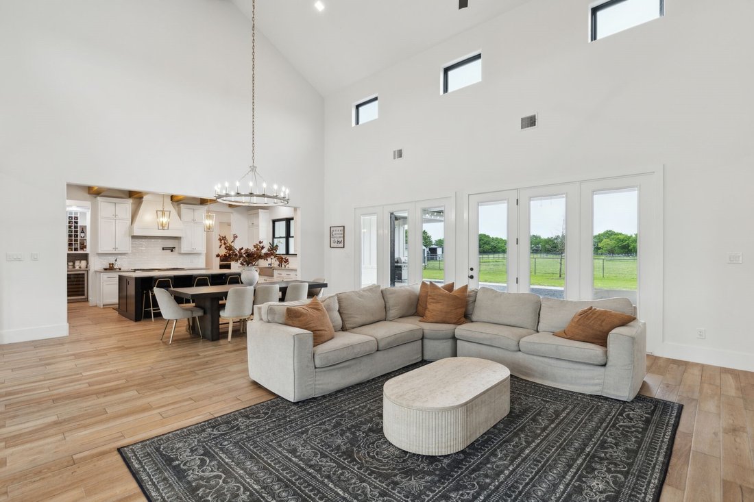 House in Lantana, Texas, United States 4 - 17714853