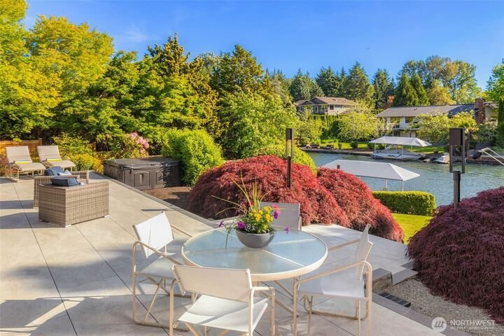 House in Bellevue, Washington, United States 1 - 17718650