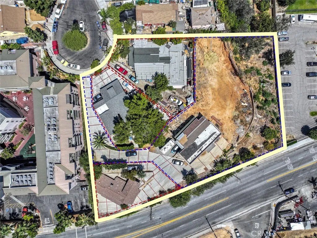 House in East Los Angeles, California, United States 2 - 16519581