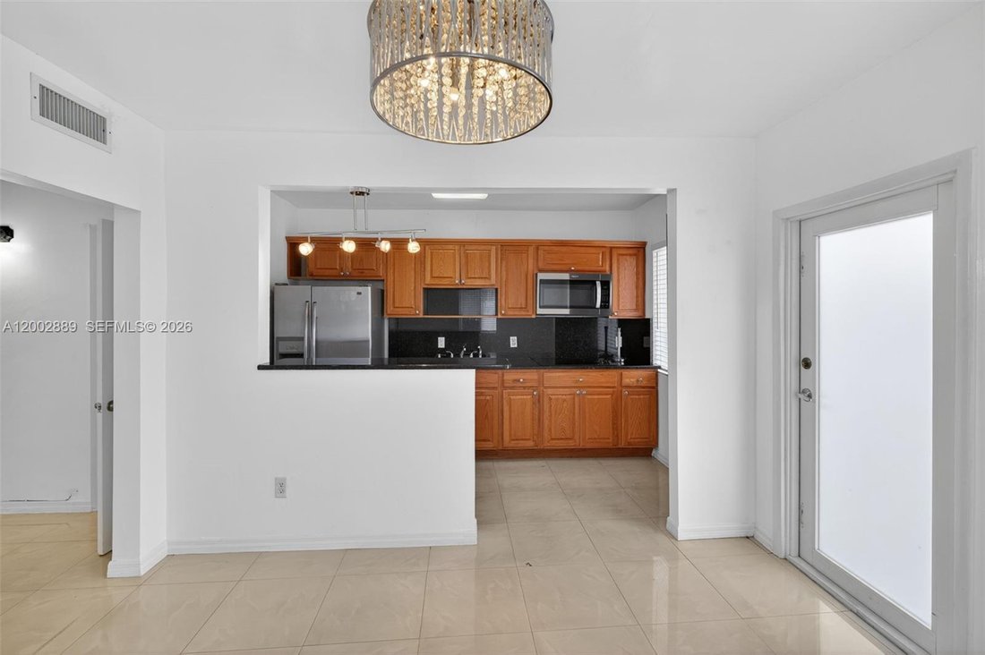 House in Miami, Florida, United States 5 - 17717787