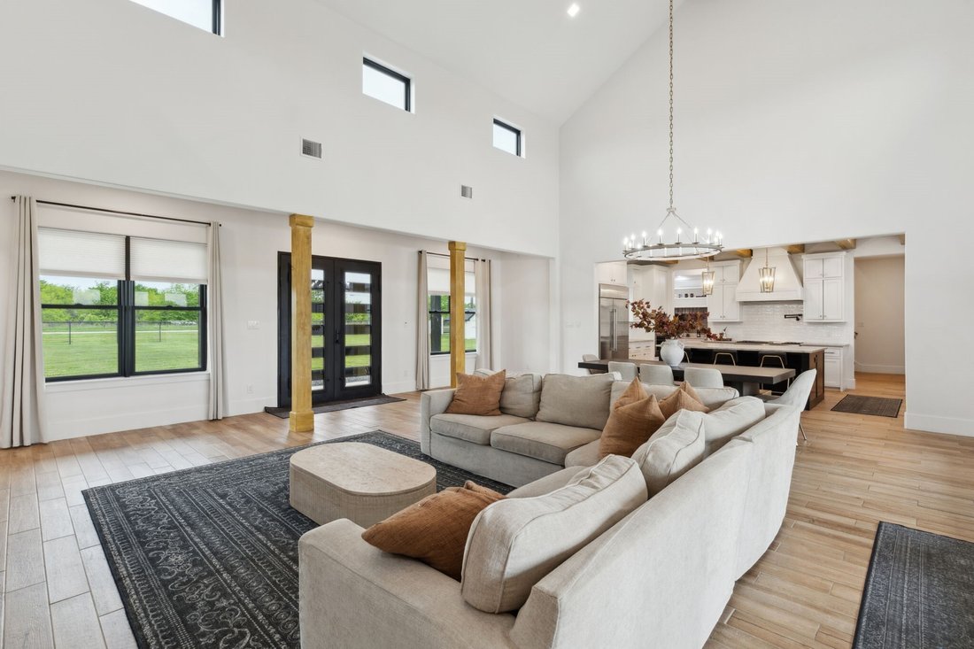 House in Lantana, Texas, United States 5 - 17714853