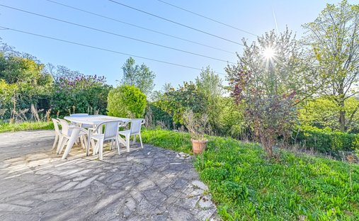 House in La Prevote, Thiais, France 1