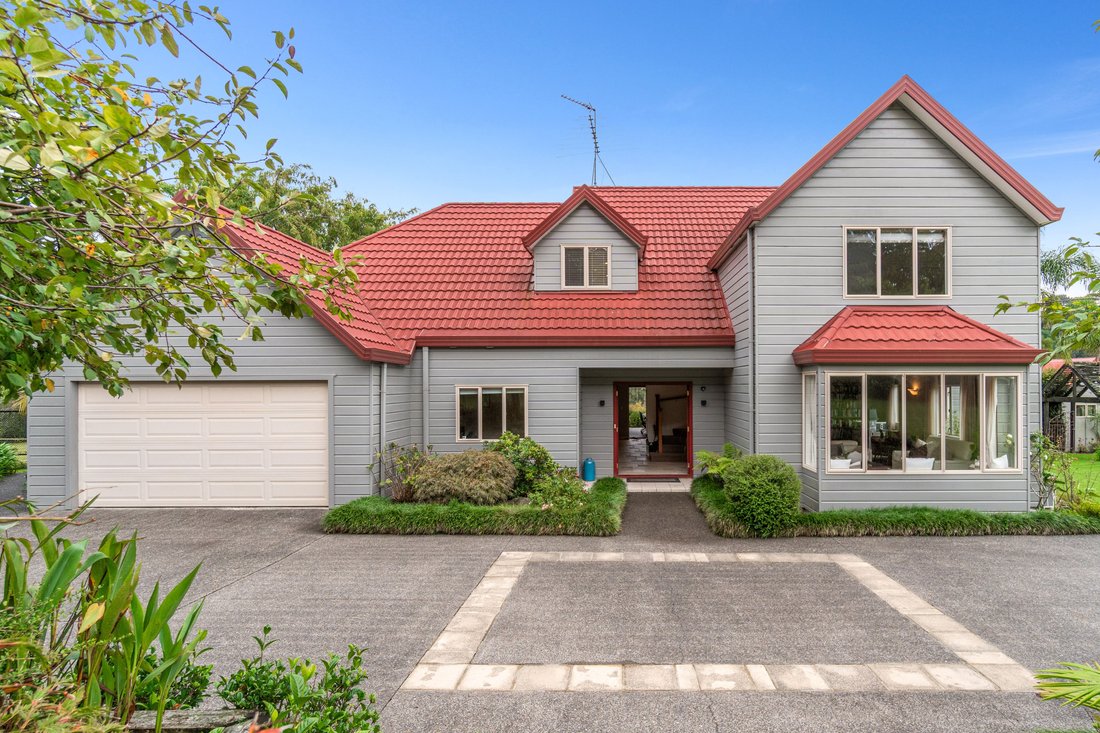 37 Hardens Lane, Paremoremo In North Shore City, New Zealand Zu ...