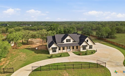 House in Gonzales, Texas, United States 1