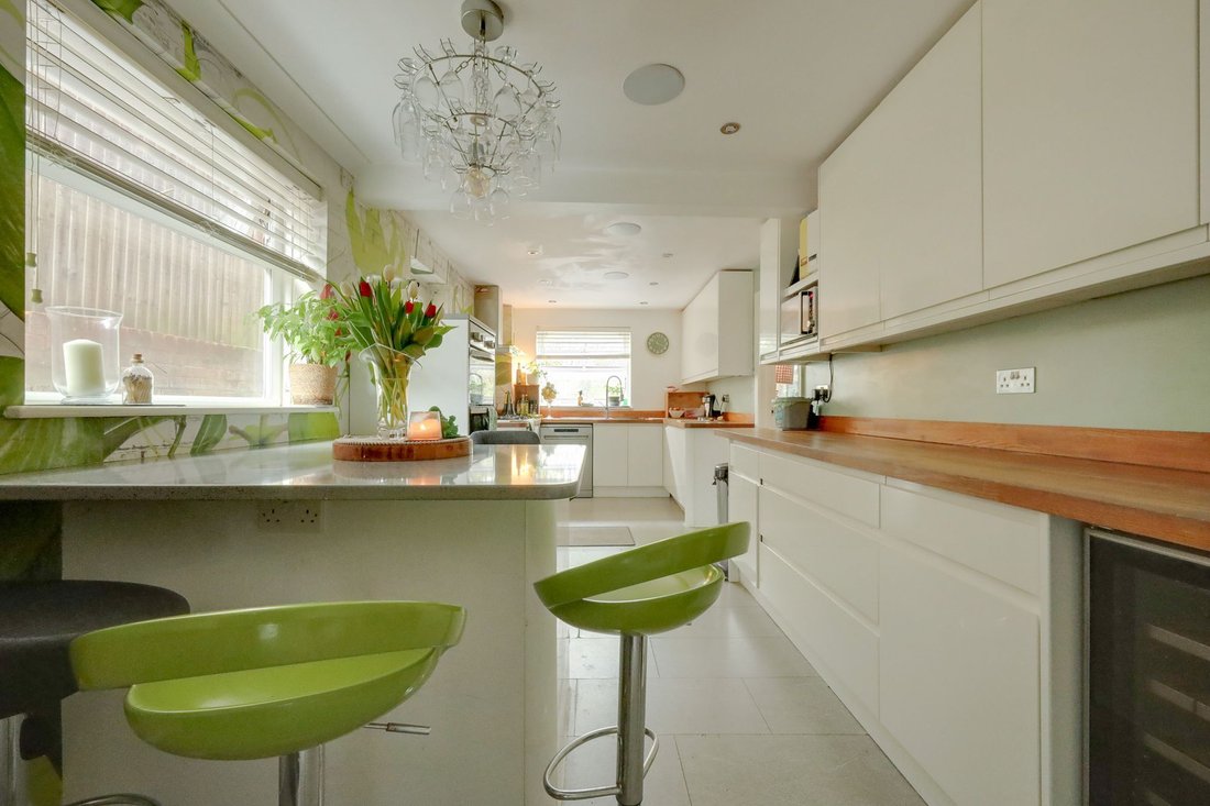 House in Burgess Hill, England 4 - 17719317