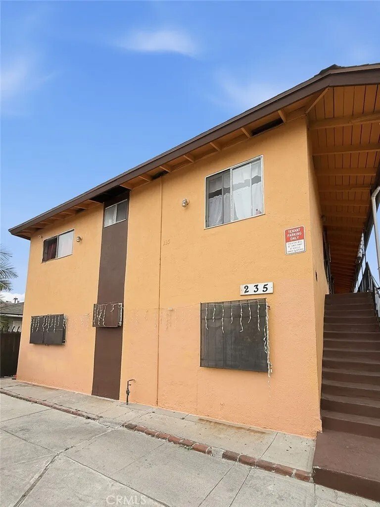 Los Angeles, California, United States 4 - 17278409