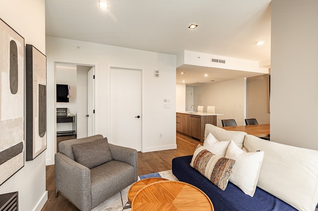Condo in Montreal, Quebec, Canada 5 - 17719163