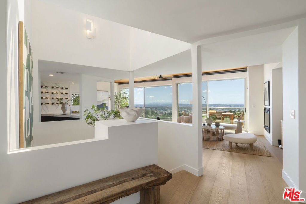 House in Los Angeles, California, United States 4 - 17719030