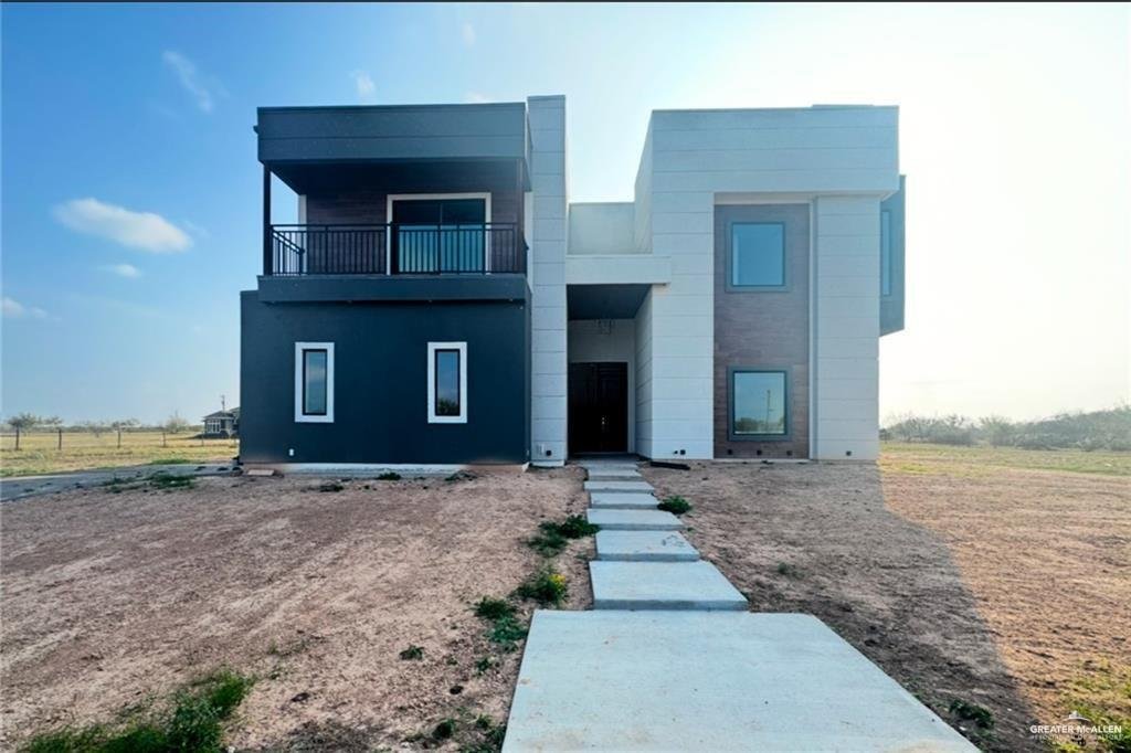 House in Elsa, Texas, United States 2 - 17718878