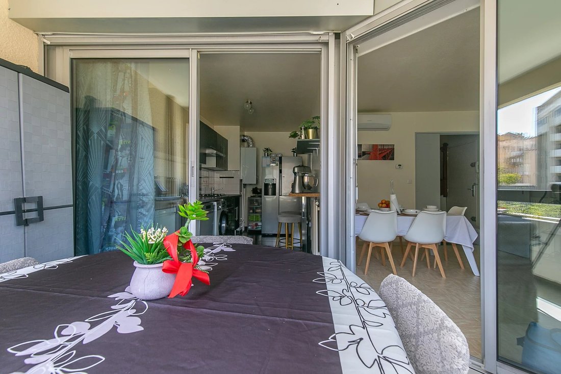 Apartment in Vauban, 6e Arrondissement, Marseille 5 - 17719296