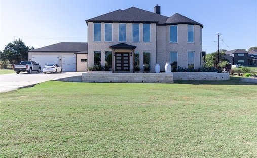House in Cross Roads, Texas, United States 1