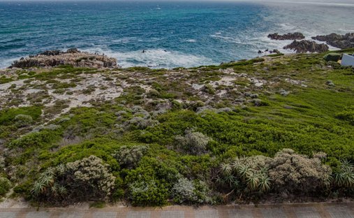 Land in De Kelders, Western Cape, South Africa 1