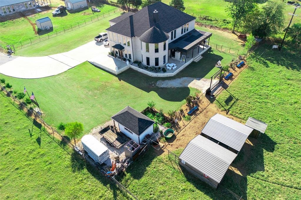 House in Cross Roads, Texas, United States 3 - 17717919
