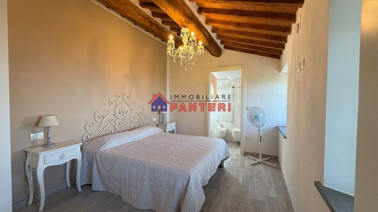 House in Center, Capannori, Tuscany 2 - 17719020