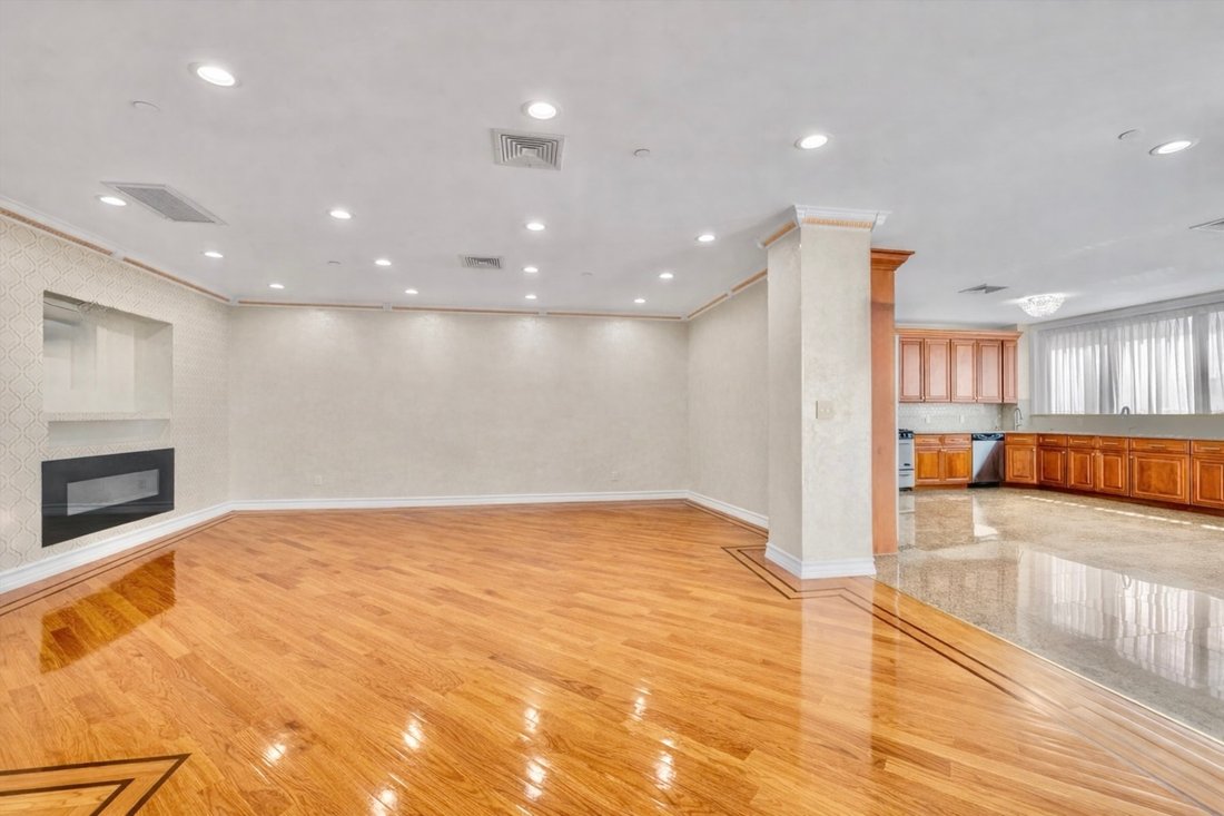Condo in New York, New York, United States 4 - 17719165
