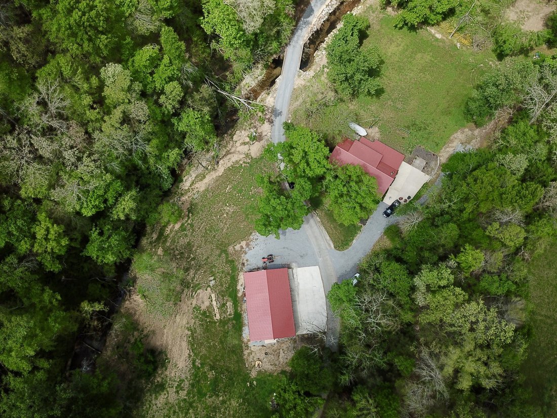 House in Hohenwald, Tennessee, United States 3 - 17718973