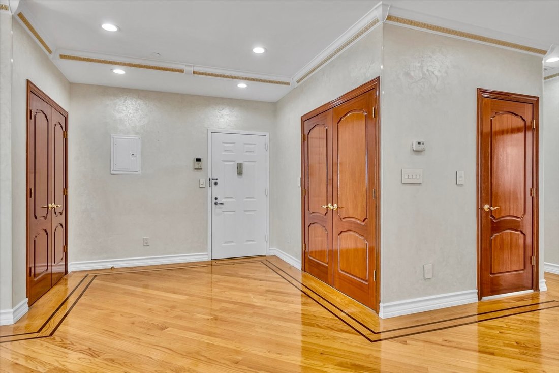 Condo in New York, New York, United States 2 - 17719165