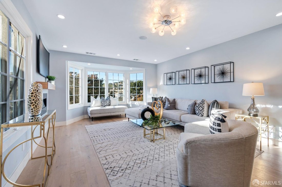 House in San Francisco, California, United States 2 - 17718943