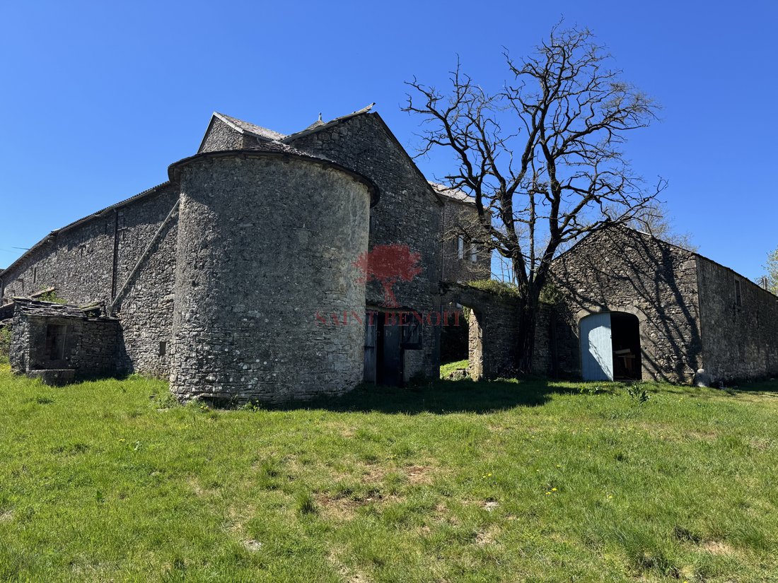 Estate in La Couvertoirade, Occitania, France 1 - 17719267