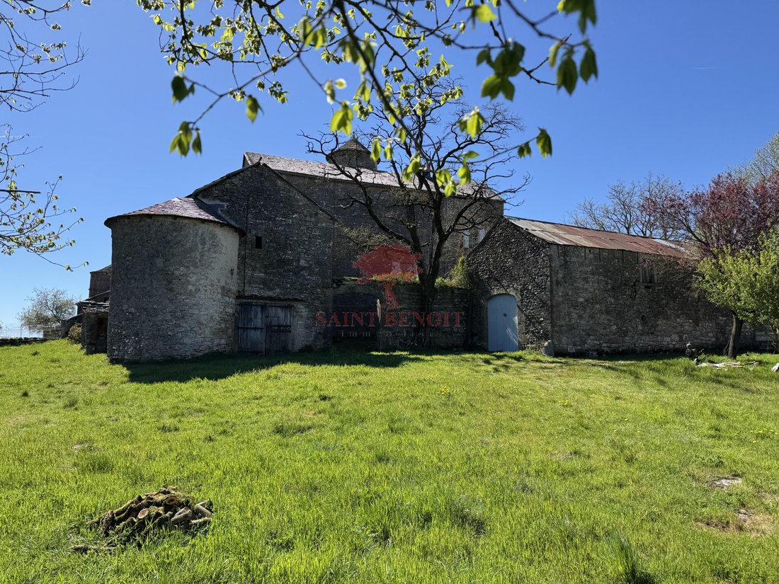 Estate in La Couvertoirade, Occitania, France 2 - 17719267