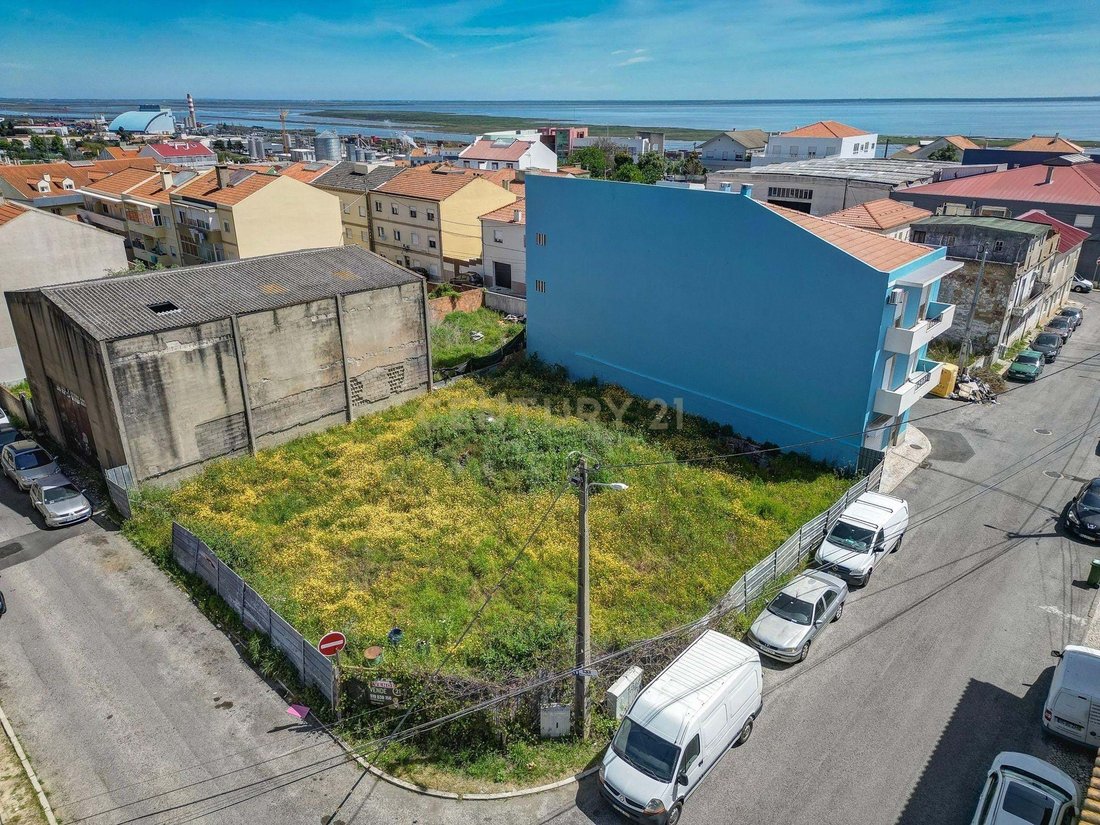 Land in Santa Iria de Azoia, Sao Joao da Talha e Bobadela, Lisbon, Portugal 3 - 17652469