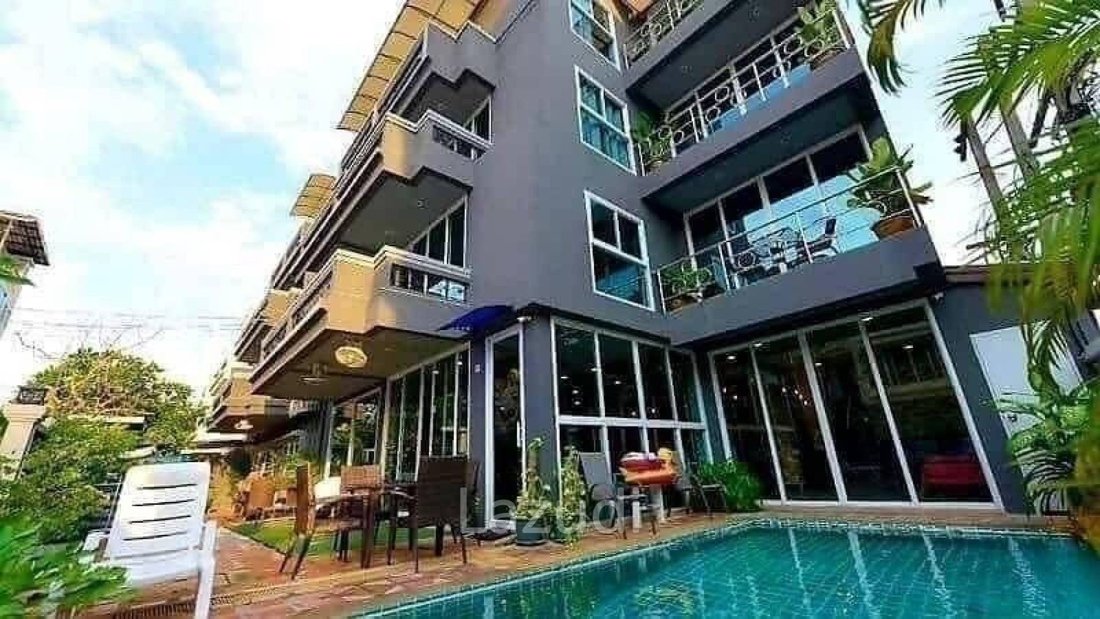 Apartment in Pattaya City, Chon Buri, Thailand 2 - 17719452