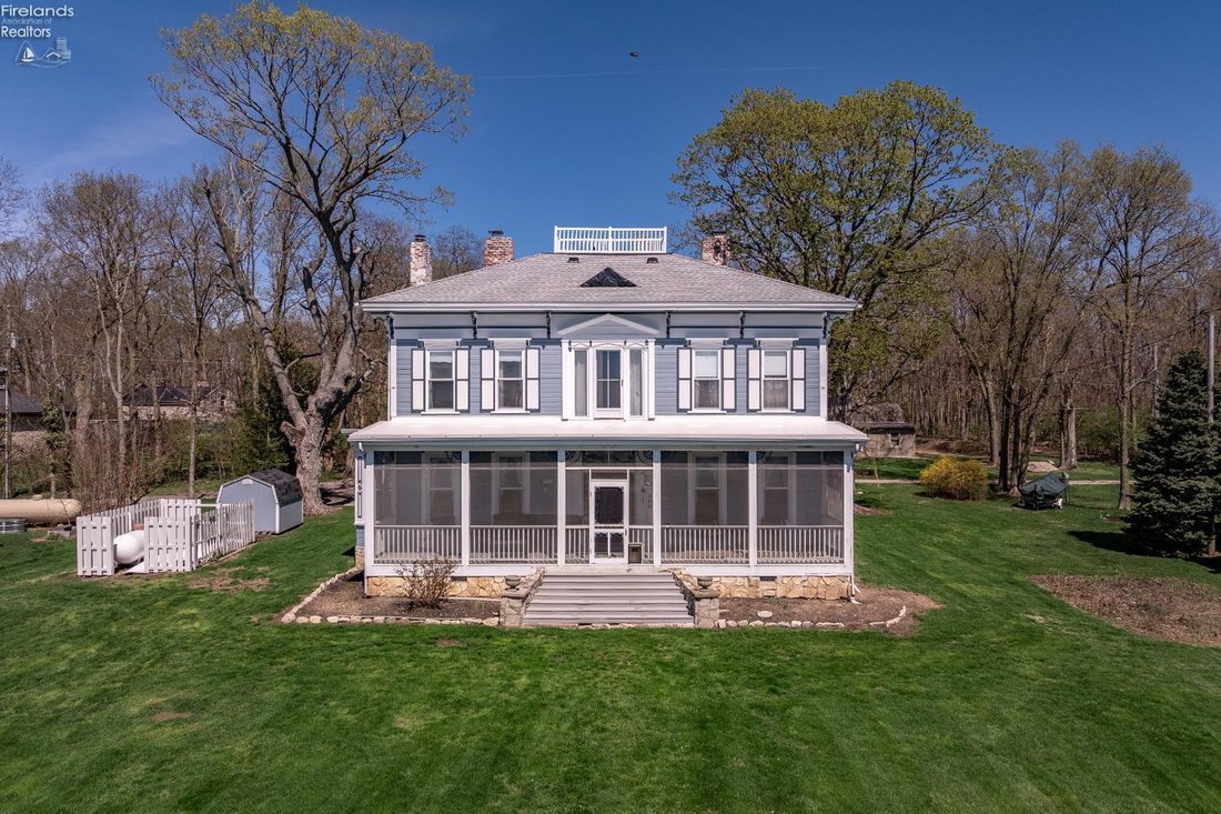 House in Middle Bass, Ohio, United States 1 - 17719436