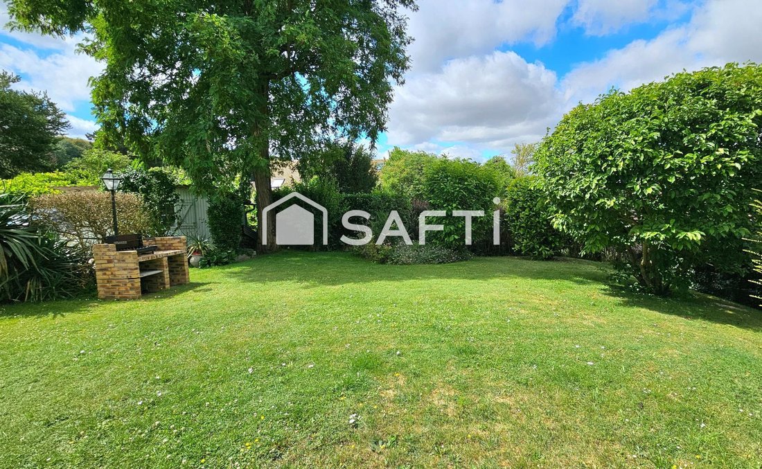 House in Villiers-Saint-Frederic, Ile-de-France, France 3 - 17713431