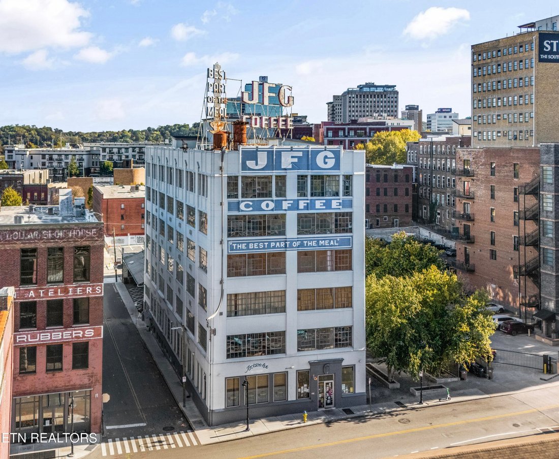 Condo in Knoxville, Tennessee, United States 1 - 17403842