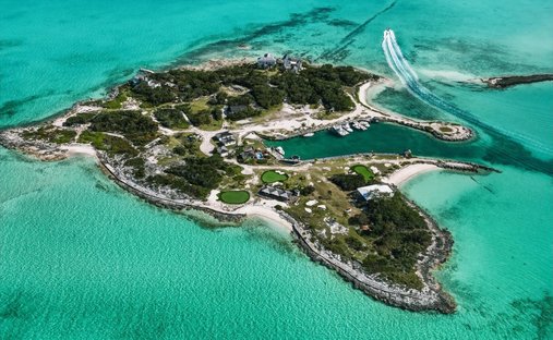 Private Island in Dunmore Town, Harbour Island, The Bahamas 1