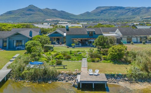 House in Cape Town, Western Cape, South Africa 1