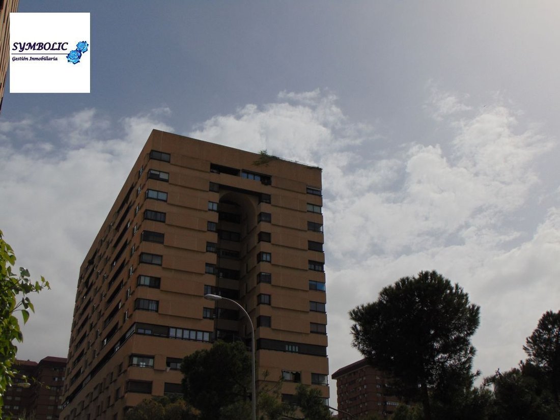 Apartment in Fuencarral-El Pardo, Madrid, Spain 1 - 17719503