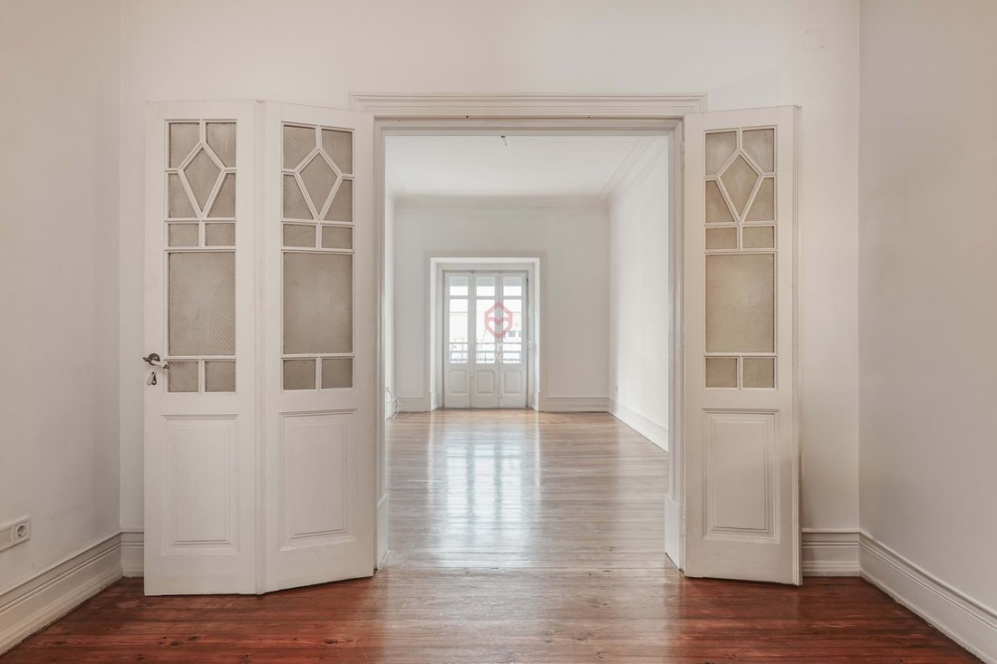 Apartment in Avenidas Novas, Lisbon, Portugal 1 - 17719589