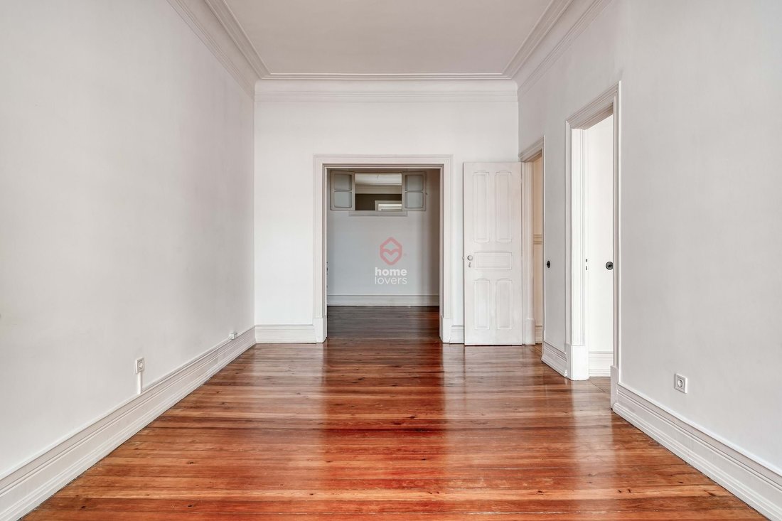 Apartment in Avenidas Novas, Lisbon, Portugal 3 - 17719589