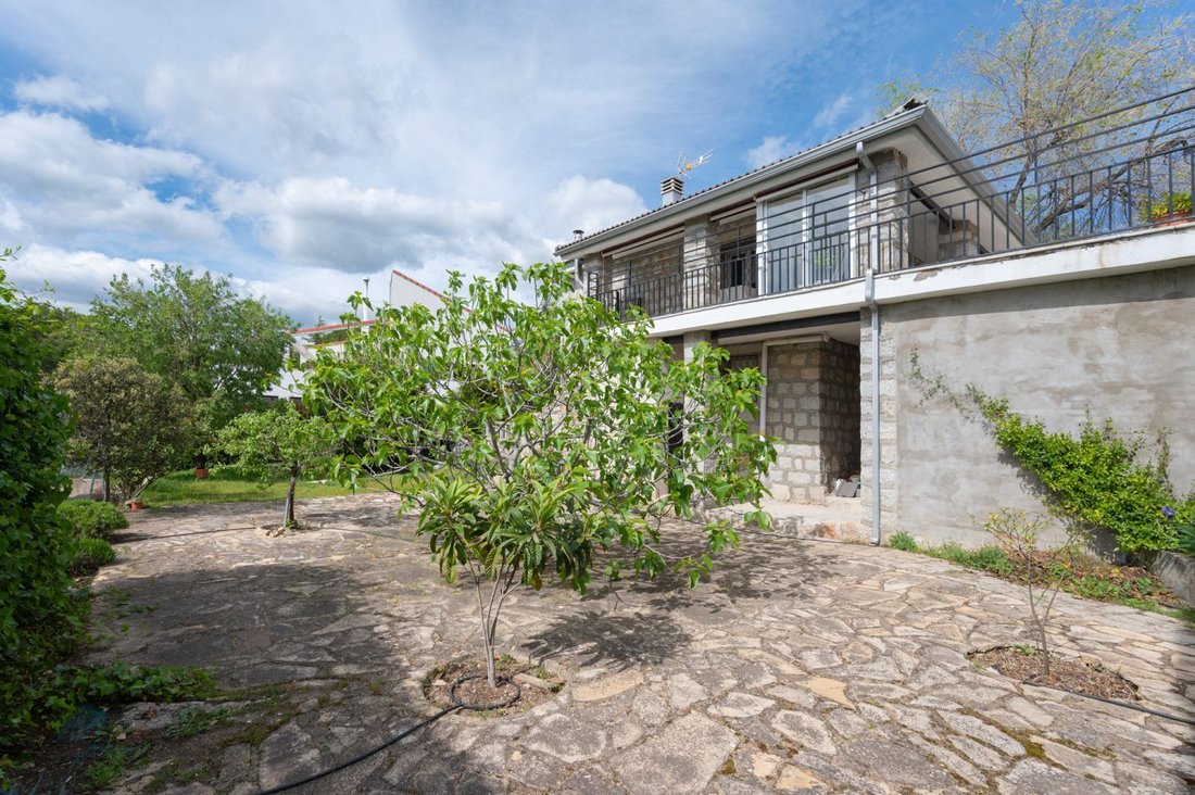 Chalet in Colmenar Viejo, Comunidad de Madrid, Spain 1 - 17719505