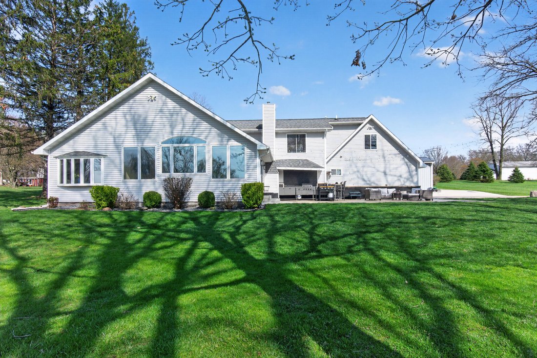House in Jackson, Michigan, United States 2 - 17719636