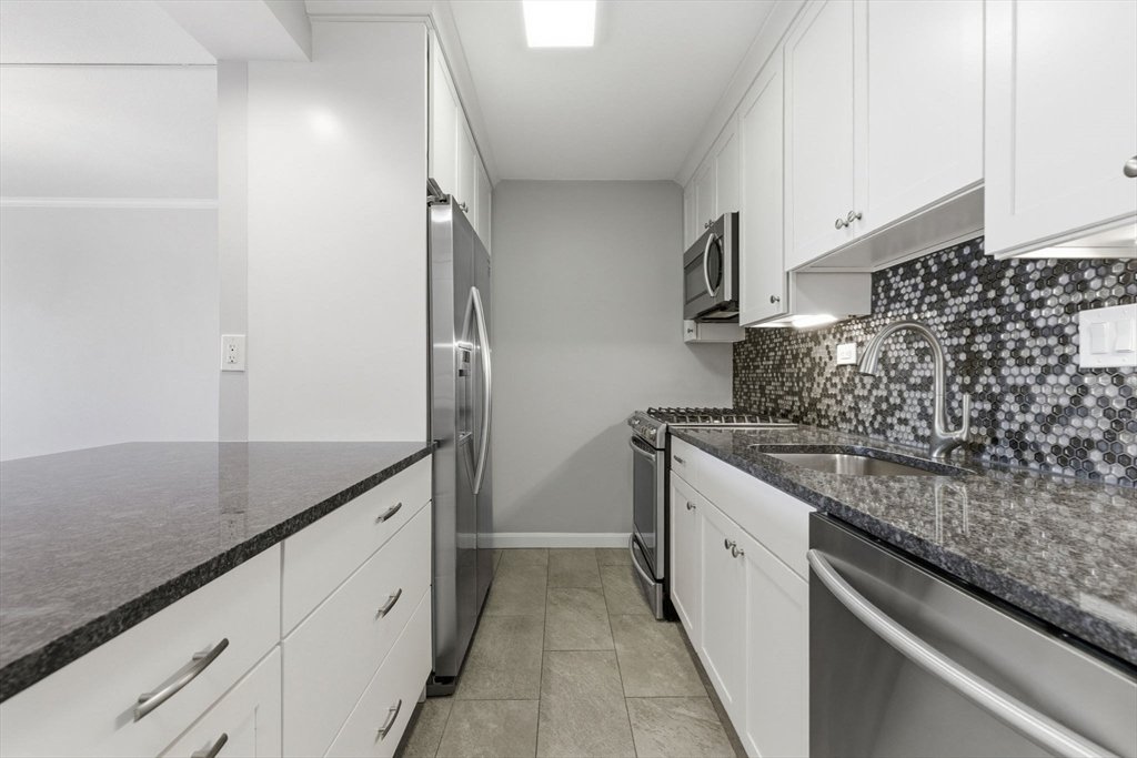 Condo in Boston, Massachusetts, United States 2 - 17719681
