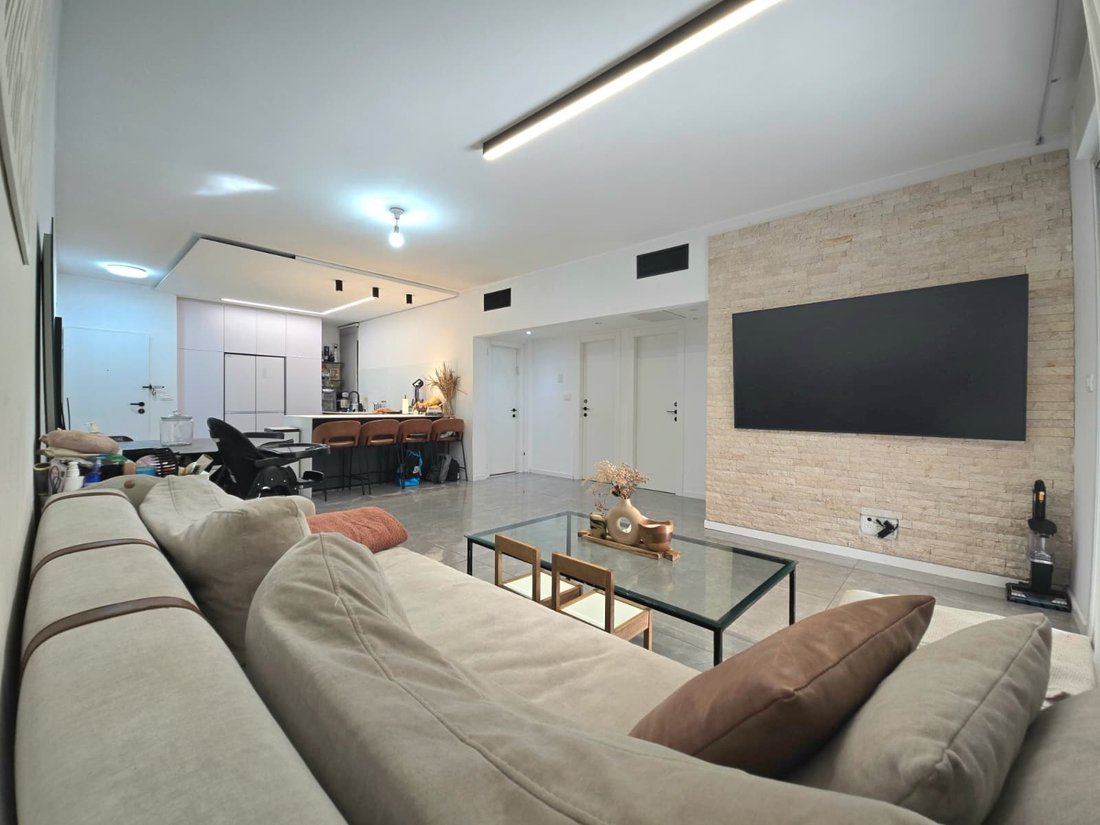 Apartment in Netanya, Center District, Israel 3 - 17719724