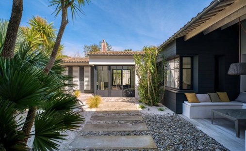 House in Les Portes-en-Ré, Nouvelle-Aquitaine, France 1