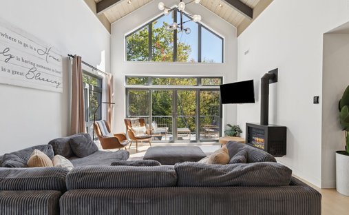 Condo in Mont-Tremblant, Quebec, Canada 1