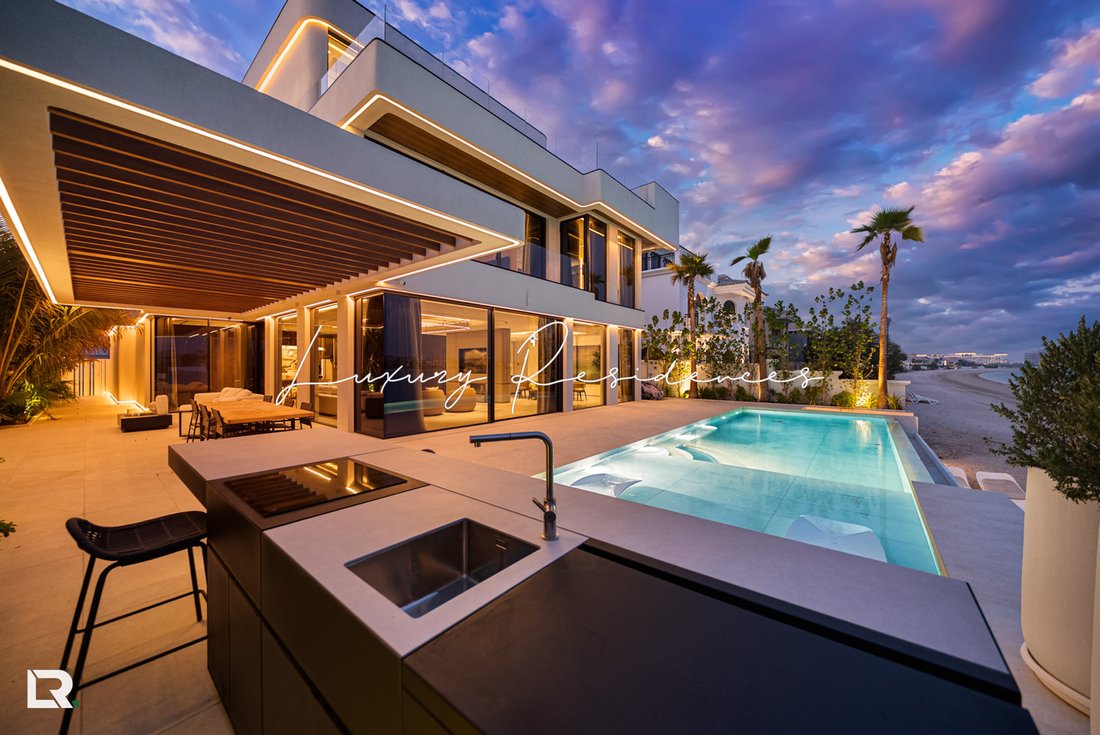 Villa in Palm Jumeirah, Dubai, United Arab Emirates 2 - 16654334