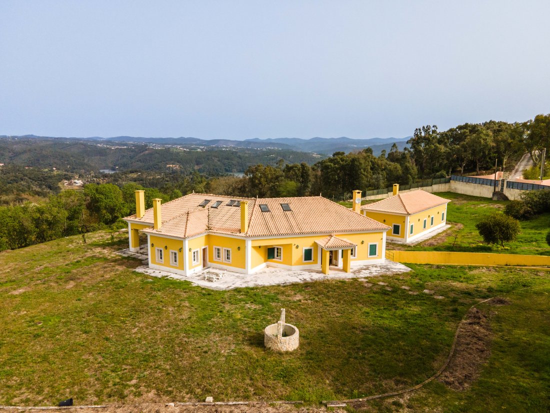 Villa in Serra e Junceira, Santarem District, Portugal 1 - 17721311