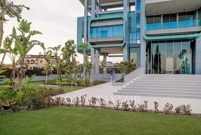 Apartment in Agios Tychon, Limassol, Cyprus 2 - 17720947