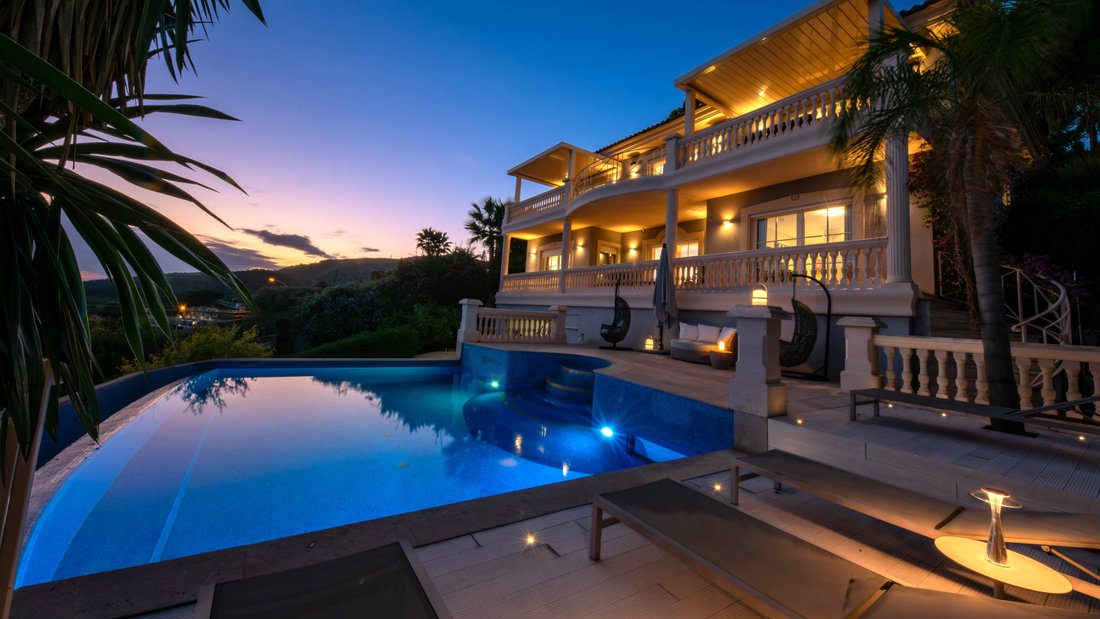 Villa in Costa d'en Blanes, Calvia, Balearic Islands 1 - 12101029