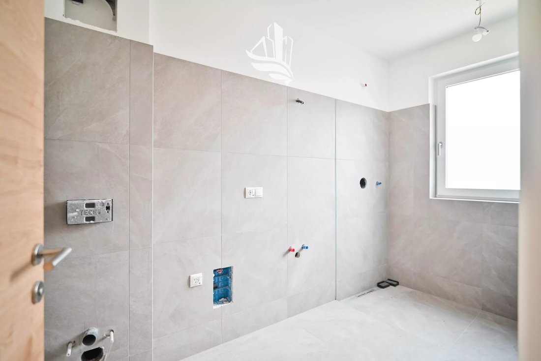 Apartment in Lana, Trentino – Alto Adige/Südtirol, Italy 3 - 15932191