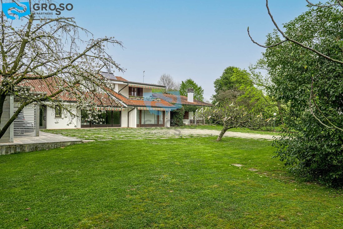 Villa in Villorba, Veneto, Italy 2 - 17722115
