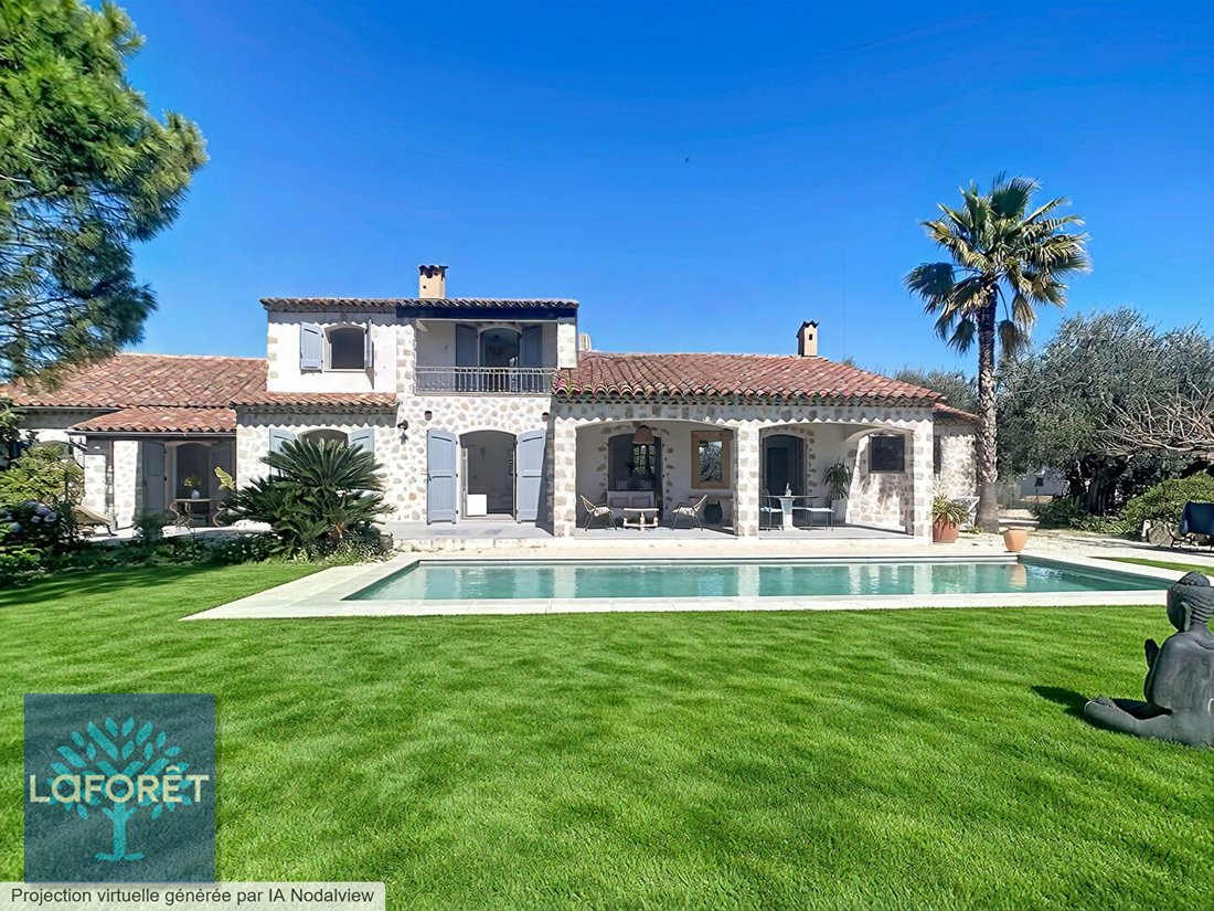 Villa in Grasse, Provence-Alpes-Côte d'Azur, France 2 - 17721104