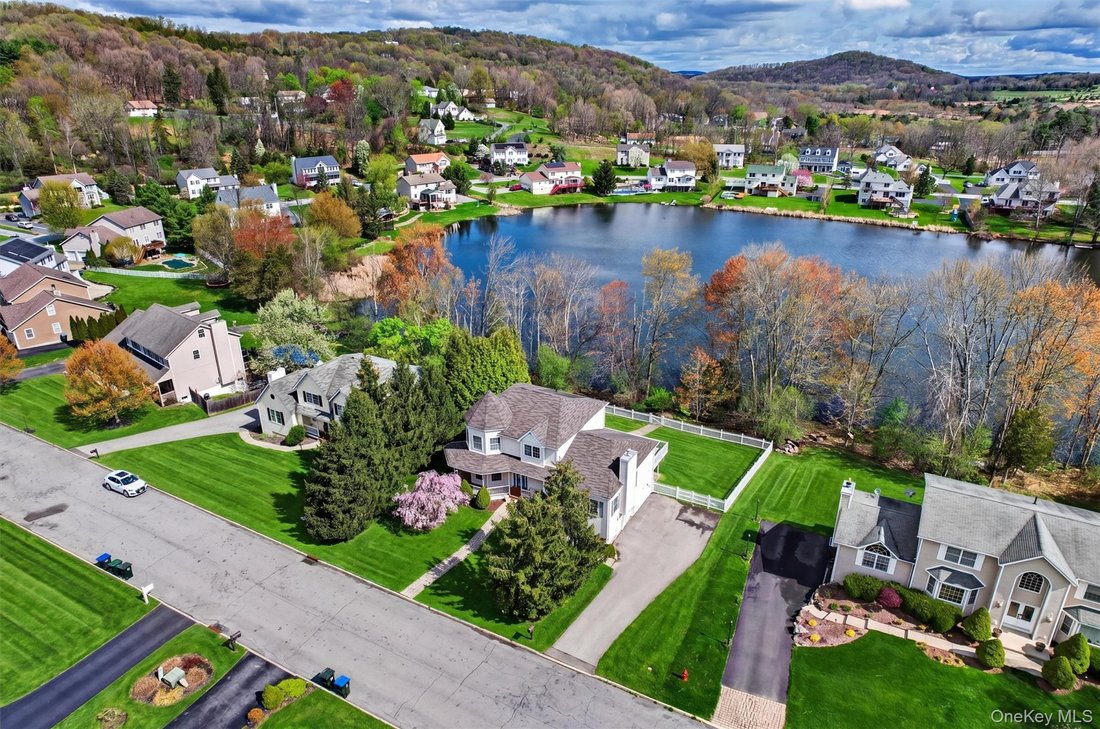 House in Chester, New York, United States 4 - 17723710