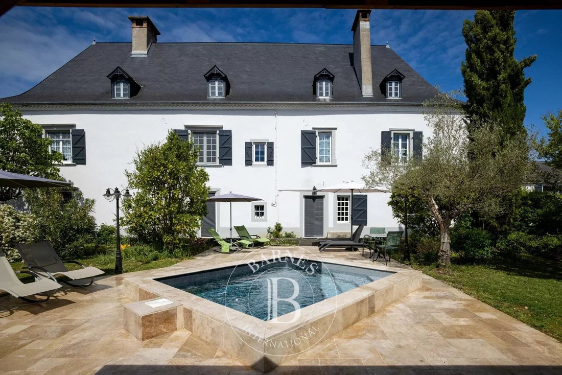 Navarrenx, Nouvelle-Aquitaine, France 2 - 17721228