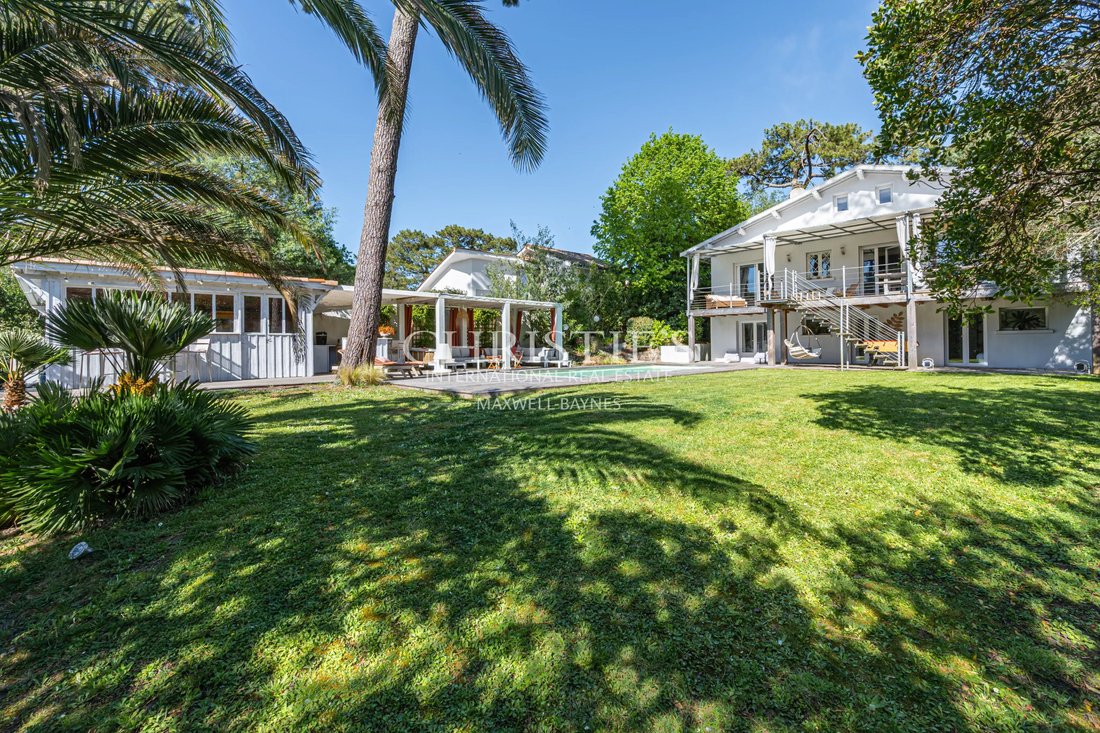 House in Le Moulleau-Les Abatilles, Arcachon, France 1 - 17720521